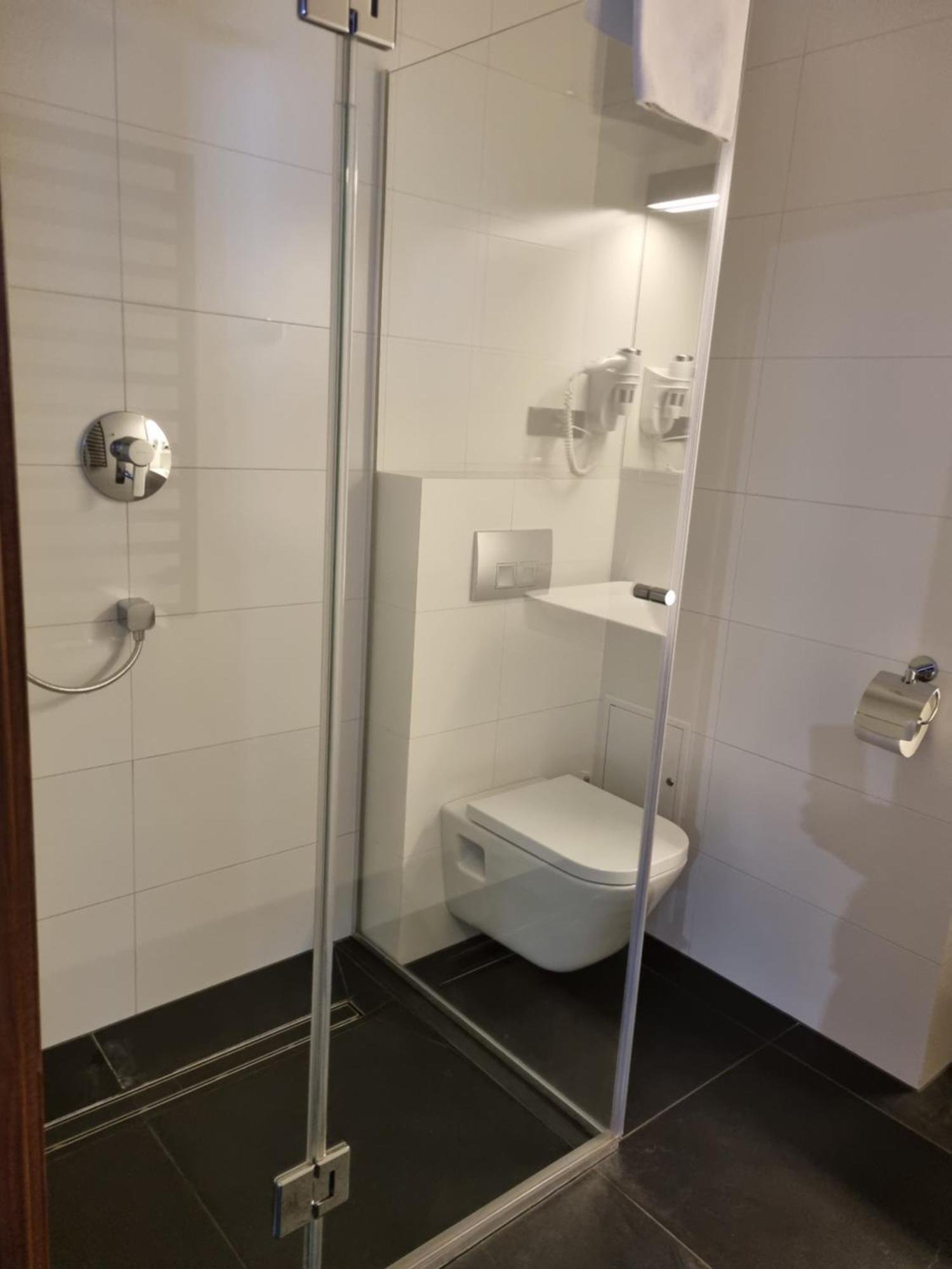 Terminal Hotel Wrocław Kültér fotó