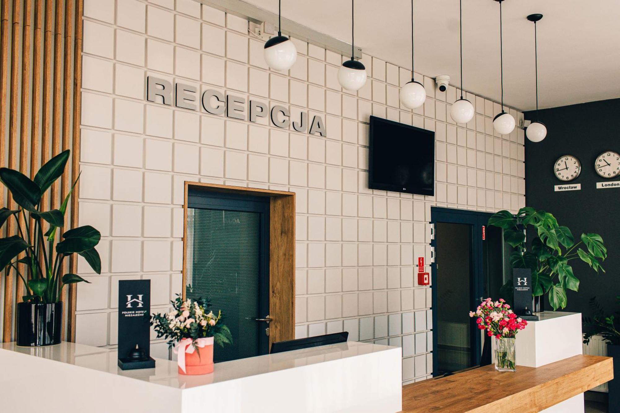 Terminal Hotel Wrocław Kültér fotó