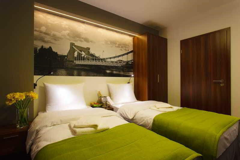 Terminal Hotel Wrocław Kültér fotó